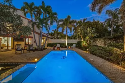 9 Las Brisas Way #10, Naples, FL 34108 - Photo 1