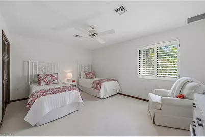 9 Las Brisas Way #10, Naples, FL 34108 - Photo 17