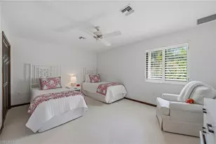 9 Las Brisas Way, Naples, FL 34108 - Photo 17