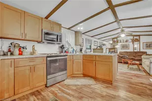 33 Plantation Dr, Everglades City, FL 34139 - Photo 15