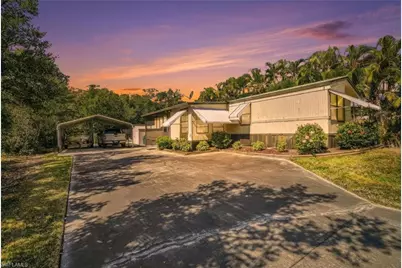 33 Plantation Dr, Everglades City, FL 34139 - Photo 3