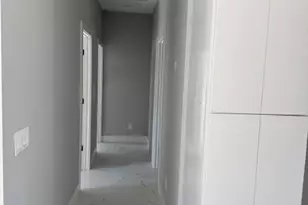 737 Theodore Vail St E, Lehigh Acres, FL 33974 - Photo 5