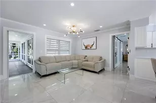 5820 Lancewood Way, Naples, FL 34116 - Photo 3