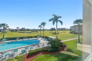 13 High Point Cir N, Naples, FL 34103 - Photo 9