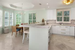 425 2nd Ave S, Naples, FL 34102 - Photo 27