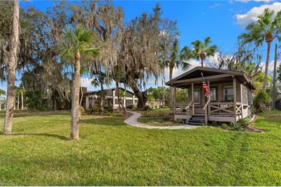 620 E Fort Thompson Ave, Labelle, FL 33935 - Photo 29