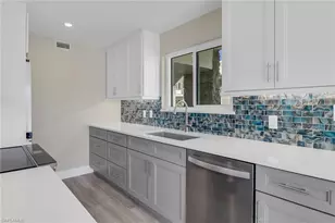 2500 Gulf Shore Blvd N, Naples, FL 34103 - Photo 7