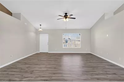 4307 12th St SW, Lehigh Acres, FL 33976 - Photo 9