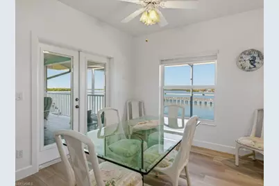 105 Pago Pago Dr W, Naples, FL 34113 - Photo 7