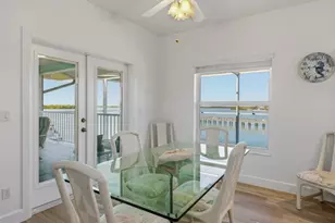105 Pago Pago Dr W, Naples, FL 34113 - Photo 7