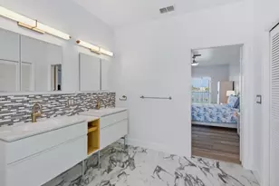 105 Pago Pago Dr W, Naples, FL 34113 - Photo 15
