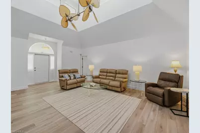 105 Pago Pago Dr W, Naples, FL 34113 - Photo 3