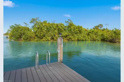 105 Pago Pago Dr W, Naples, FL 34113 - Photo 33