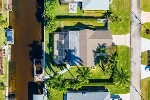 27080 Flossmoor Dr, Bonita Springs, FL 34135 - Photo 35