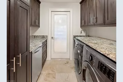 27080 Flossmoor Dr, Bonita Springs, FL 34135 - Photo 29