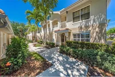 3009 Driftwood Way #2807, Naples, FL 34109 - Photo 3