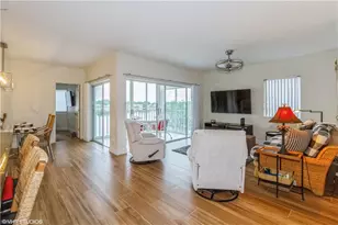 2671 Citrus Lake Dr, Naples, FL 34109 - Photo 5