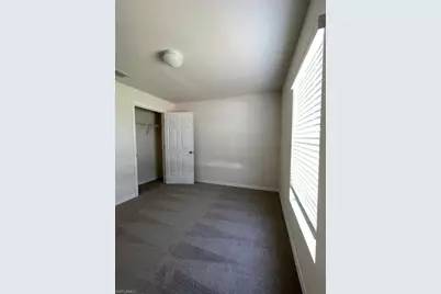 9018 S Castle Cir, Labelle, FL 33935 - Photo 5