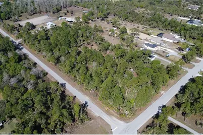 1551 12th Ave NE, Naples, FL 34120 - Photo 15