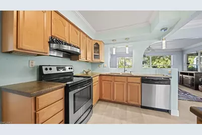 511 SE 34th Ter, Cape Coral, FL 33904 - Photo 7