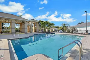 7581 Cameron Cir, Fort Myers, FL 33912 - Photo 27