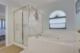 7581 Cameron Cir, Fort Myers, FL 33912 - Photo 19