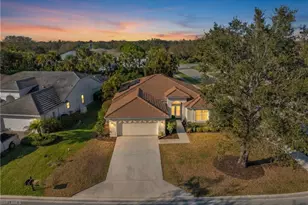 4381 Mistlethrush Ln, Naples, FL 34119 - Photo 5