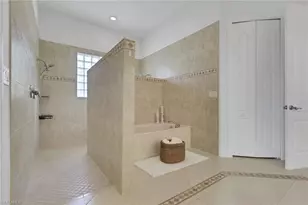 6181 Hidden Oaks Ln, Naples, FL 34119 - Photo 15