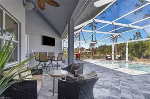 6181 Hidden Oaks Ln, Naples, FL 34119 - Photo 9