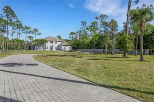 6181 Hidden Oaks Ln, Naples, FL 34119 - Photo 33