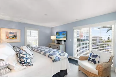 2800 Gulf Shore Blvd N #305, Naples, FL 34103 - Photo 13