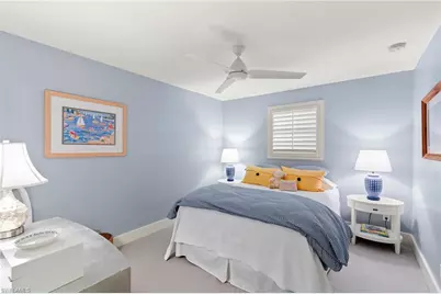 2800 Gulf Shore Blvd N #305, Naples, FL 34103 - Photo 9
