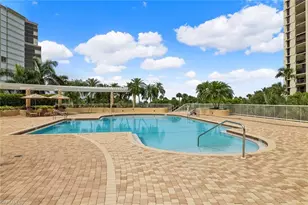 4501 Gulf Shore Blvd N, Naples, FL 34103 - Photo 31