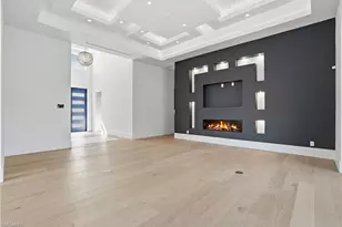 623 Park Shore Dr, Naples, FL 34103 - Photo 29