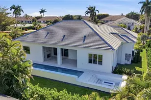 623 Park Shore Dr, Naples, FL 34103 - Photo 47