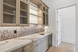 623 Park Shore Dr, Naples, FL 34103 - Photo 33