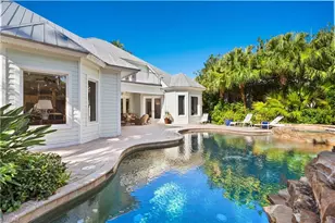 368 Hawser Ln, Naples, FL 34102 - Photo 21