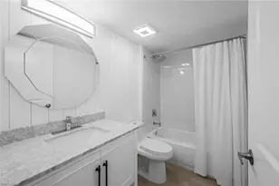 270 Naples Cove Dr, Naples, FL 34110 - Photo 19