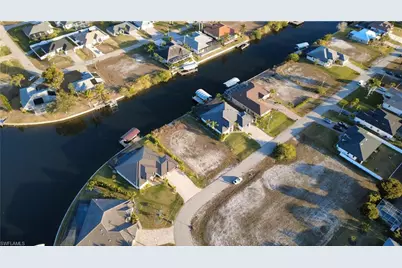 1247 NW 38th Ave, Cape Coral, FL 33993 - Photo 5