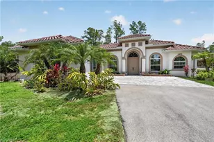 3451 12th Ave SE, Naples, FL 34117 - Photo 9