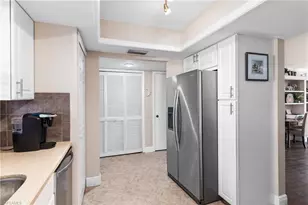 822 SW 48th Terrace, Cape Coral, FL 33914 - Photo 7