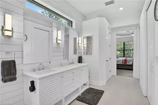 2360 19th St SW, Naples, FL 34117 - Photo 25