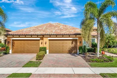 9142 Isla Bella Cir, Bonita Springs, FL 34135 - Photo 3