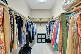 9142 Isla Bella Cir, Bonita Springs, FL 34135 - Photo 19