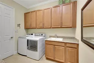 9142 Isla Bella Cir, Bonita Springs, FL 34135 - Photo 25