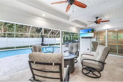 655 Park Shore Dr, Naples, FL 34103 - Photo 7