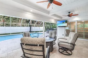 655 Park Shore Dr, Naples, FL 34103 - Photo 7