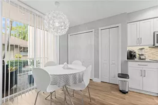 8420 Naples Heritage Dr, Naples, FL 34112 - Photo 15