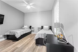 8420 Naples Heritage Dr, Naples, FL 34112 - Photo 11