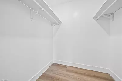 1910 Gulf Shore Blvd N #107, Naples, FL 34102 - Photo 7